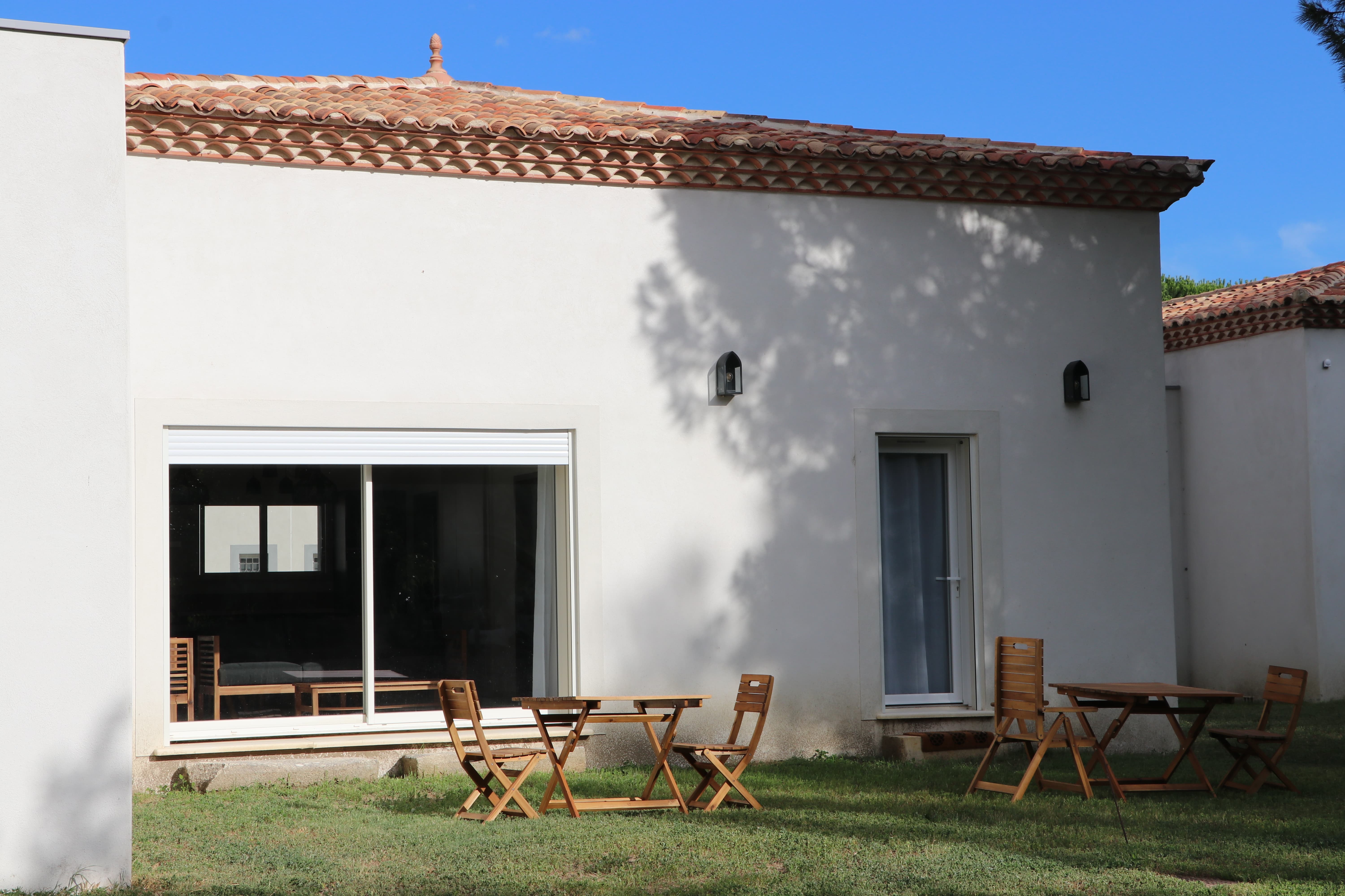 mas-des-sables-lodges-aigues-mortes-extérieur