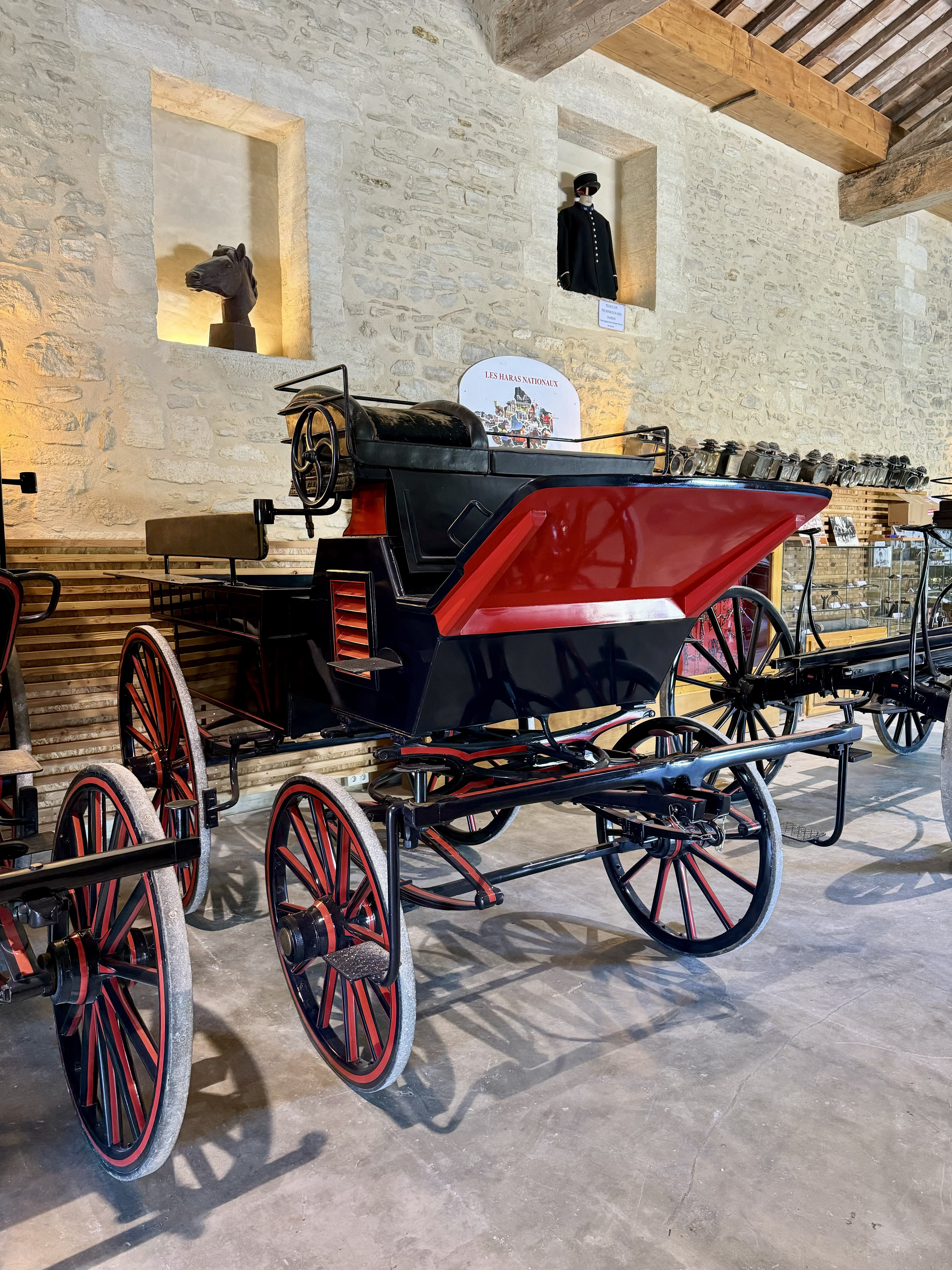Remise aux voitures anciennes