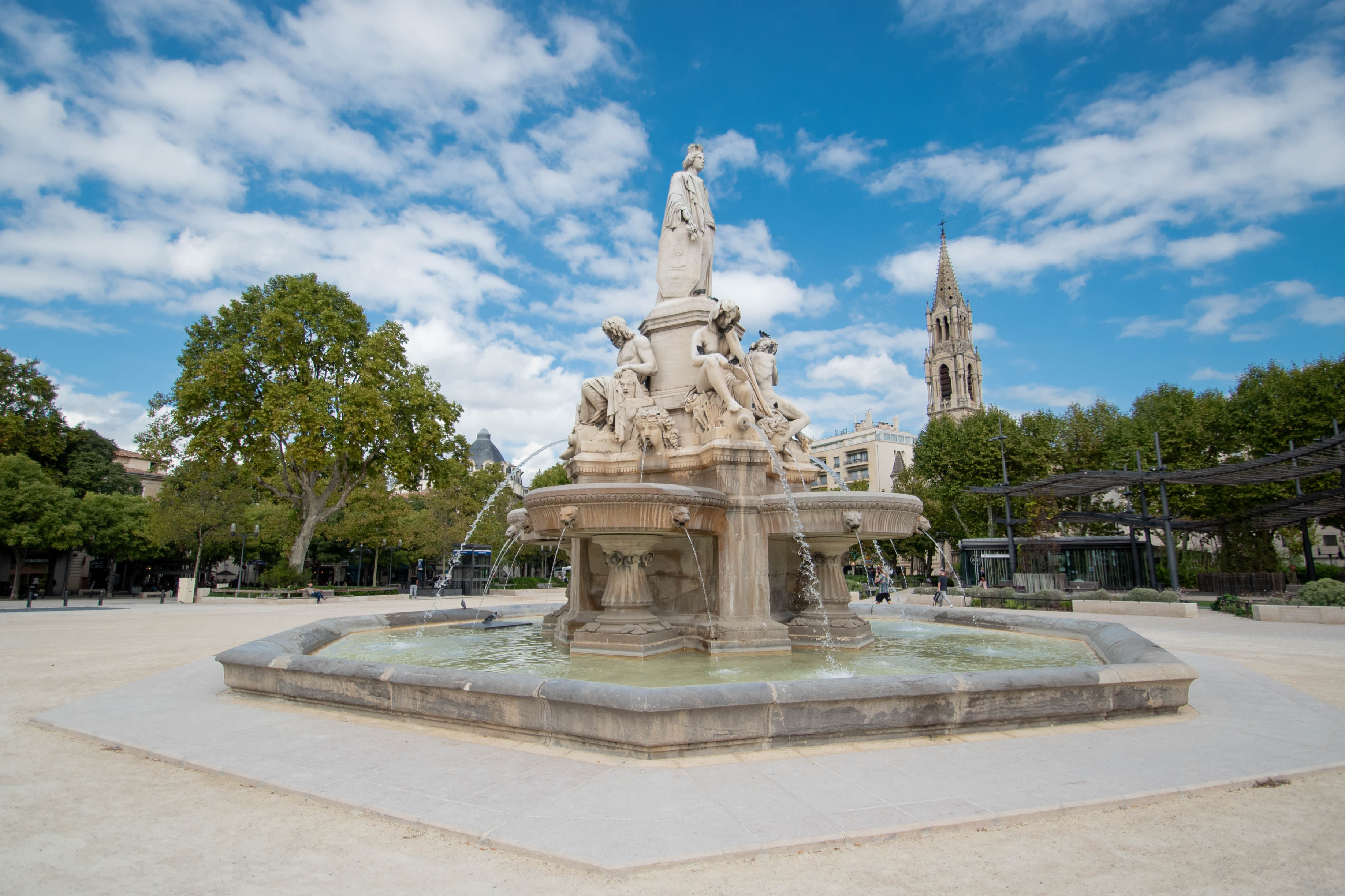 Fontaine Pradier Nîmes