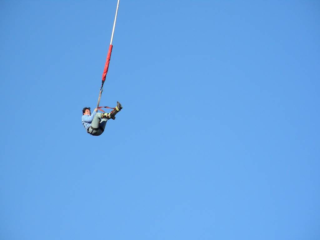 Saut à l'élastique