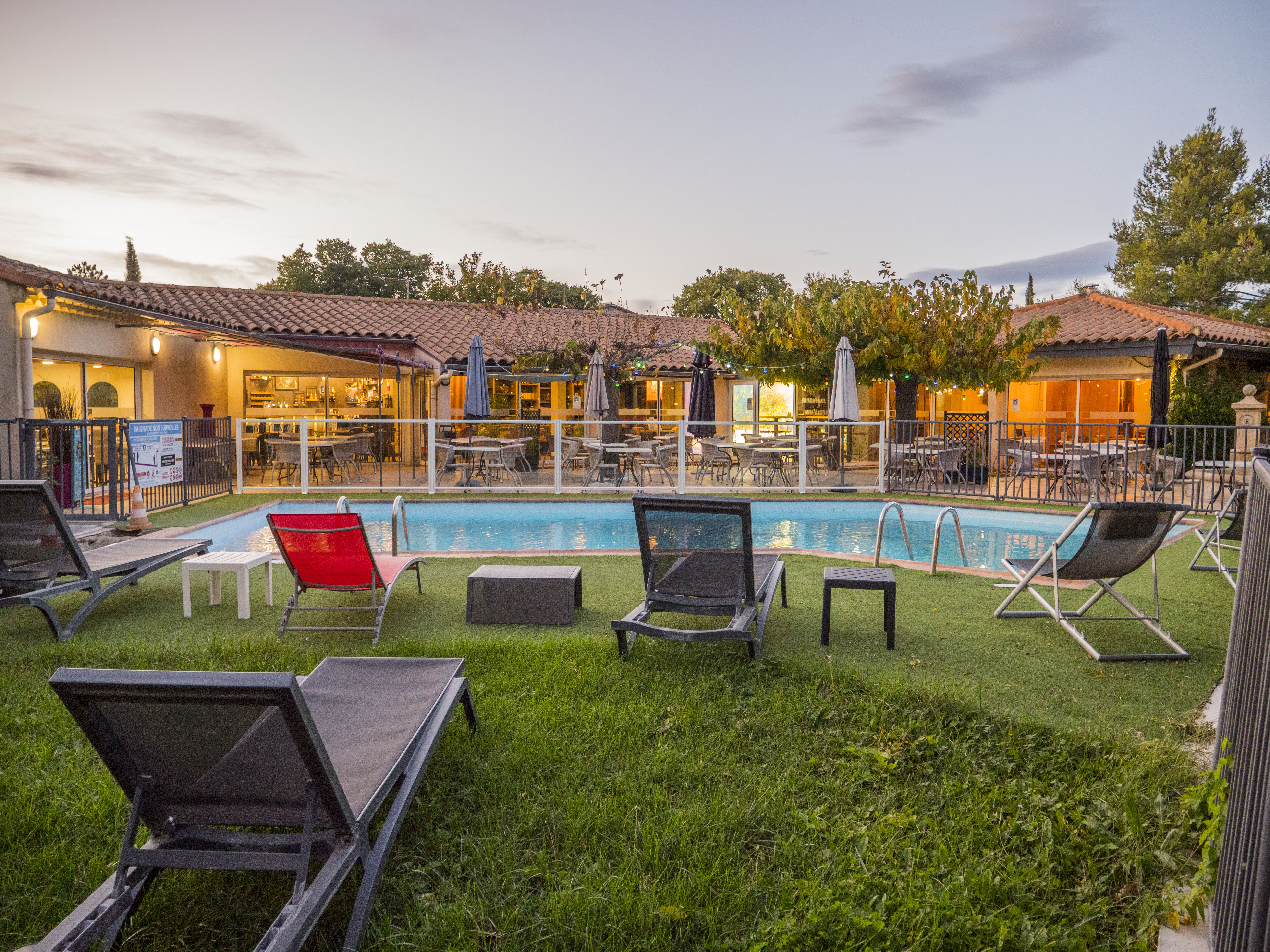 Hôtel Uzès Pont du Gard - Piscine