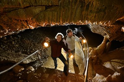 visite à la lampe à carbure