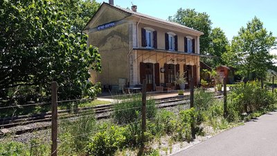 Ancienne gare de Meynes