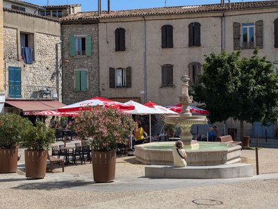 La Place Florian à Sauve